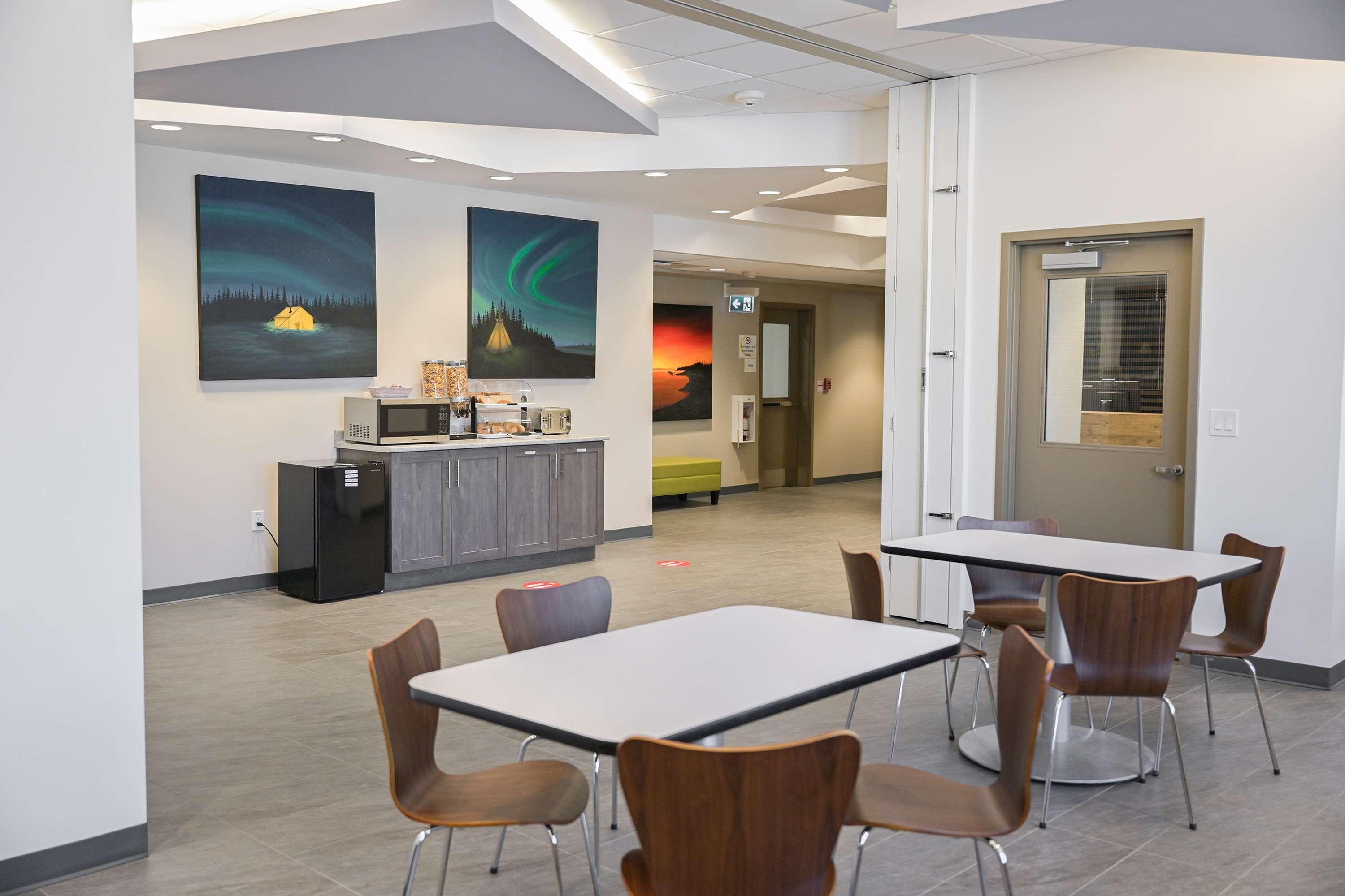 Super 8 By Wyndham Moosonee Hotel Ngoại thất bức ảnh